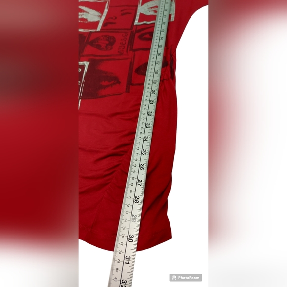 🐱 Guess Long Graphics Tee Small Red - Picture 2 of 5